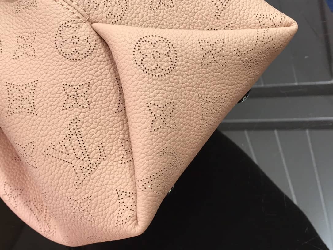Louis Vuitton Bella Mahina Magnolia Leather Replica Bag M57068