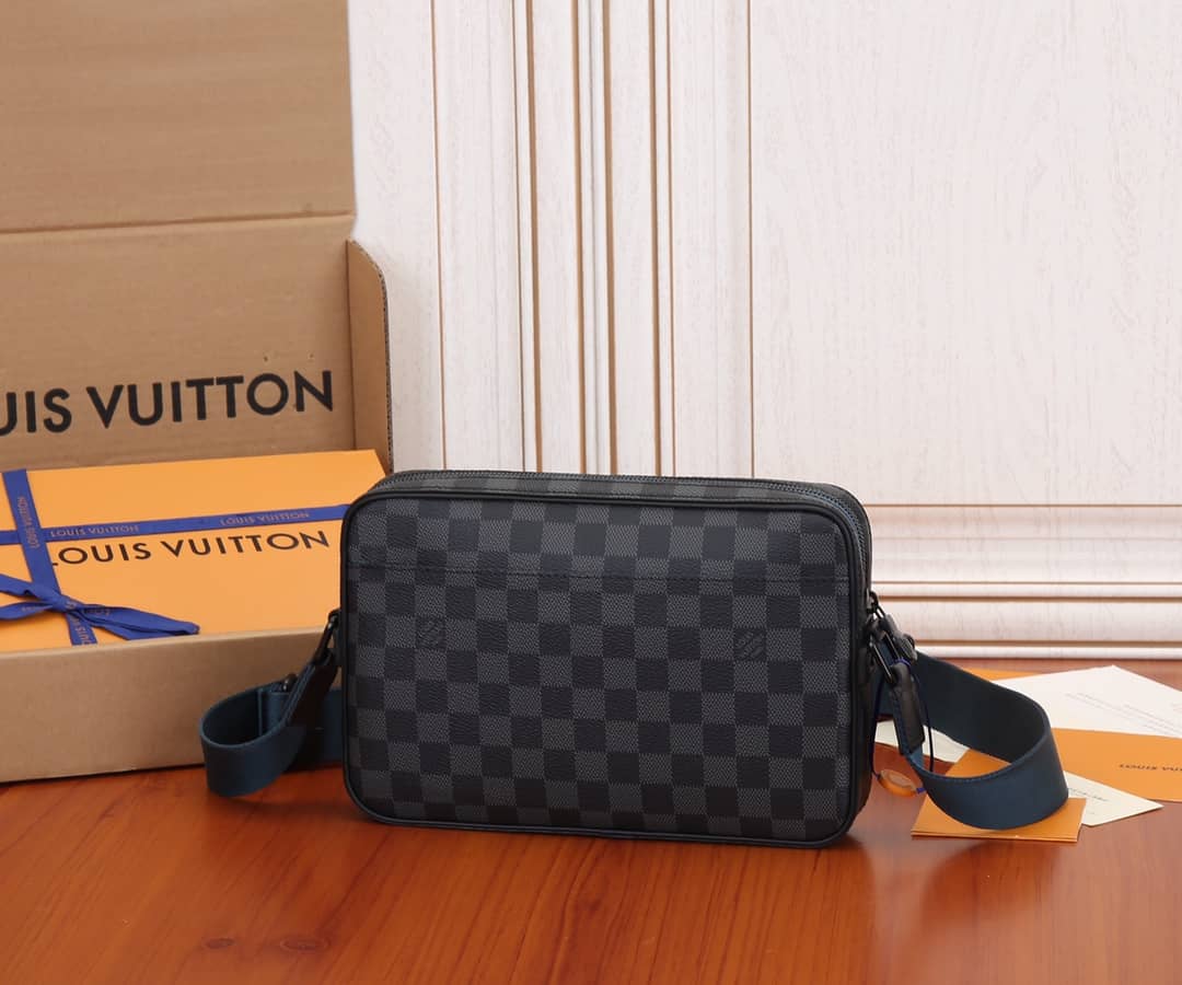 Louis Vuitton Damier Graphite Alpha Messenger Bag Replica N40188