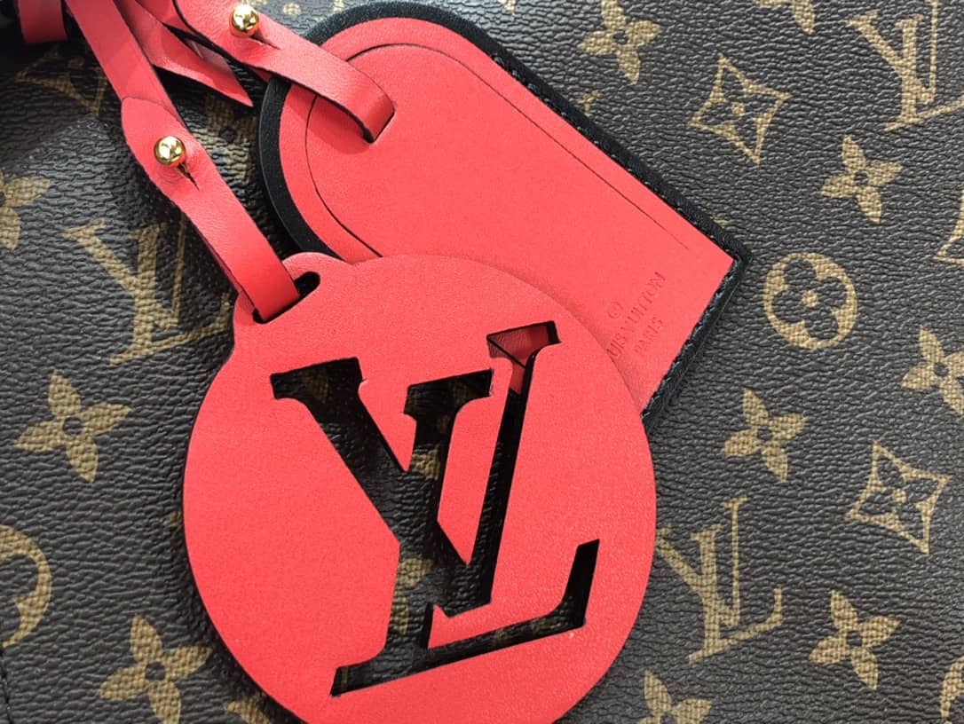 Louis Vuitton Beaubourg MM Monogram Canvas Replica Bag M43953