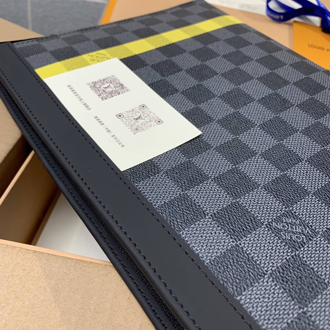 Louis Vuitton Pochette Voyage MM Damier Graphite Canvas Replica N60107