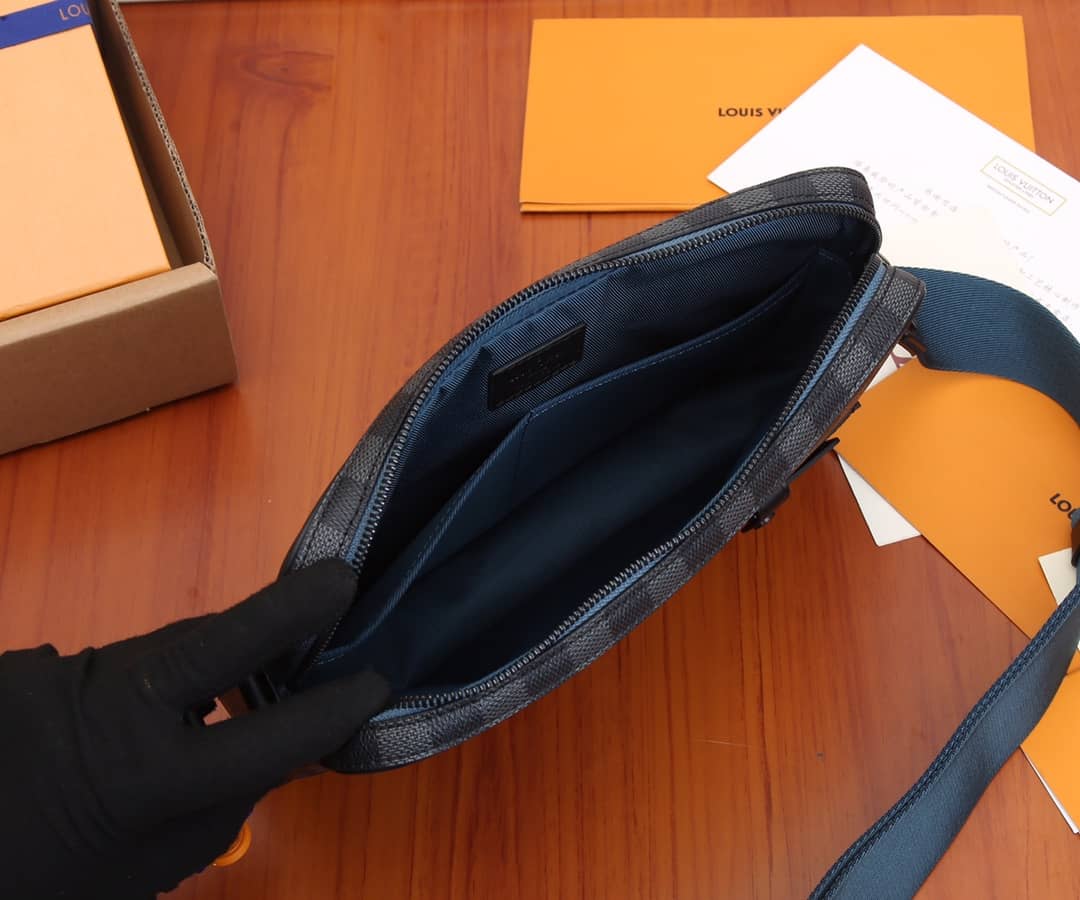 Louis Vuitton Damier Graphite Alpha Messenger Bag Replica N40188