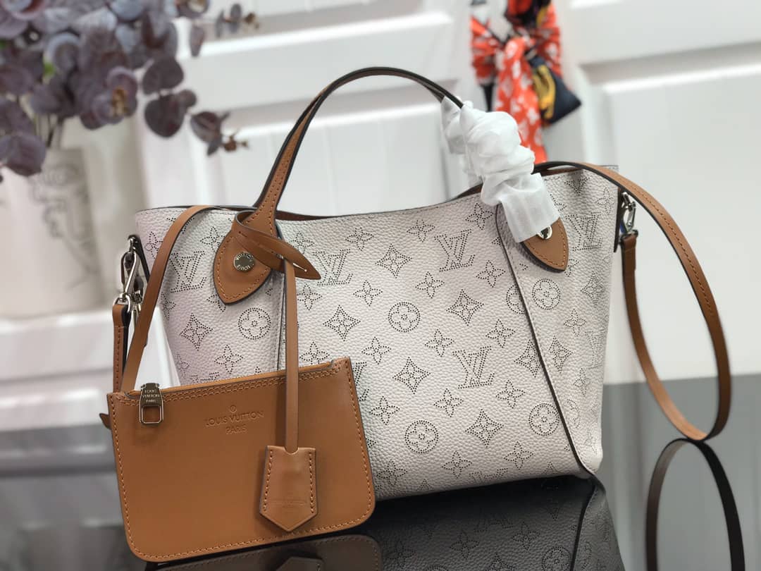 Louis Vuitton Mahina Hina PM Leather Tote Replica White M54353