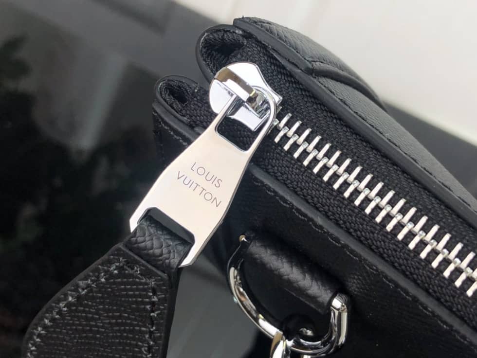 Louis Vuitton Vertical Tote Satchel Shoulder Handbag M30811 Replica Mens Bag