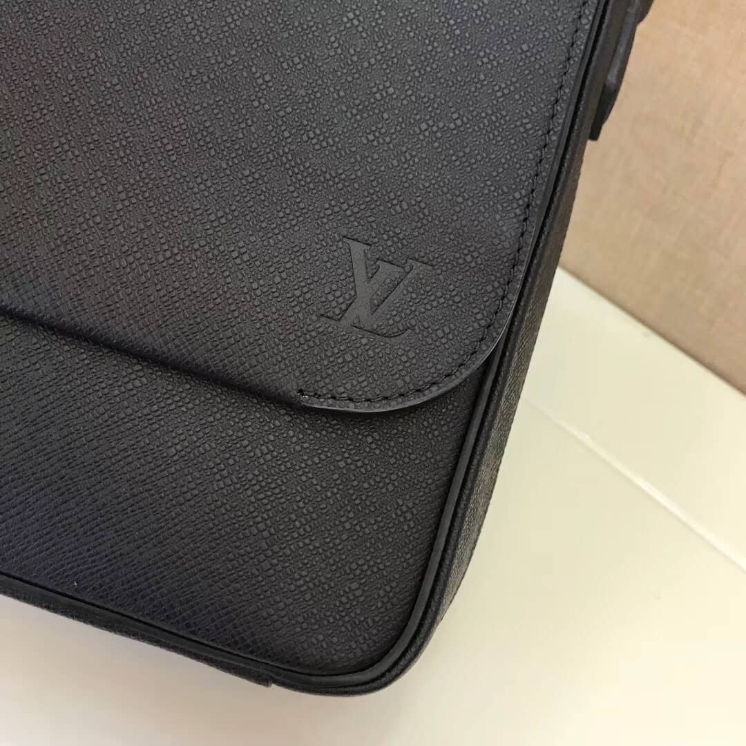 Louis Vuitton Roman PM Taiga Line Shoulder Bag Replica M30619