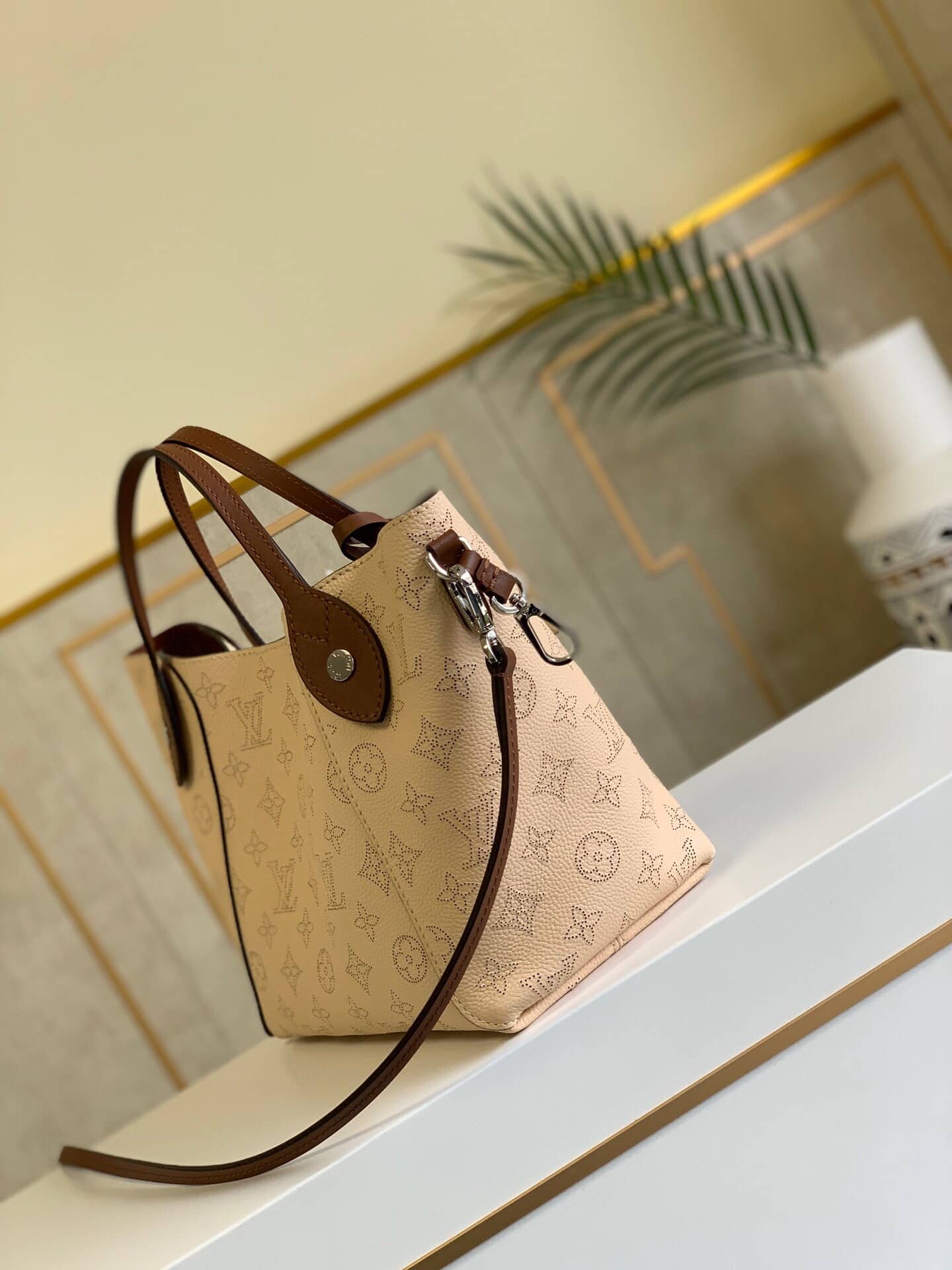 Louis Vuitton Mahina Hina PM Leather Tote Replica Beige M54353