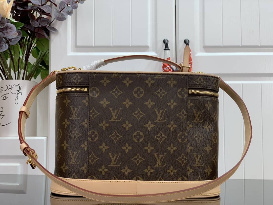 Louis Vuitton Beauty Case Large Monogram Canvas Leather Travel Bag Replica M47280