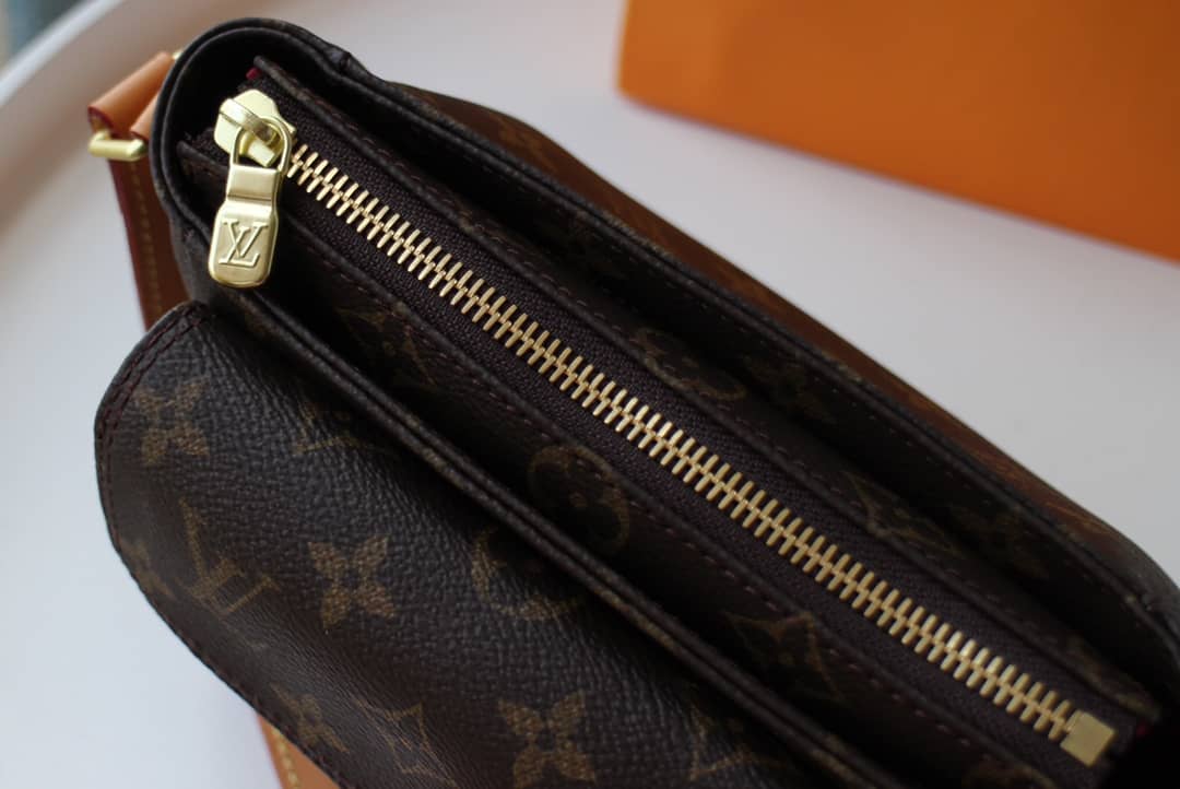 Louis Vuitton Monogram Viva Cite PM Replica Shoulder Bag M51165