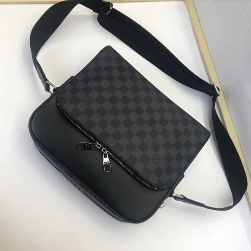Louis Vuitton Damier Graphite Dayton Reporter PM Replica Shoulder Bag N41408