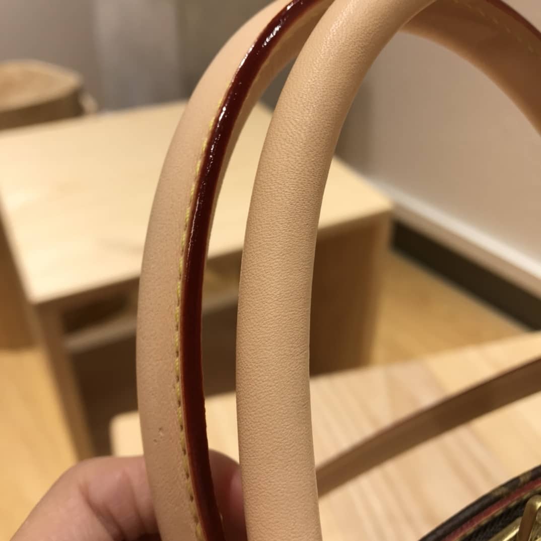 Louis Vuitton Monogram Canvas Luxury Bags M61244 Replica