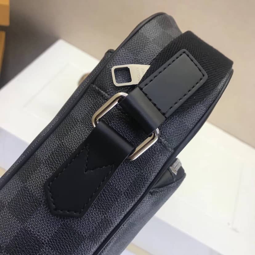 Louis Vuitton Damier Graphite Dayton MM Replica Messenger Bag N41409