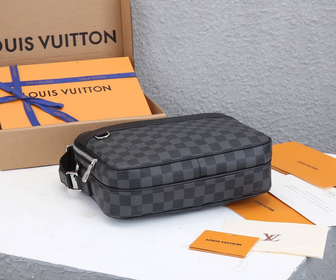 Louis Vuitton Trocadero PM Damier Graphite Messenger Bag Replica N40087