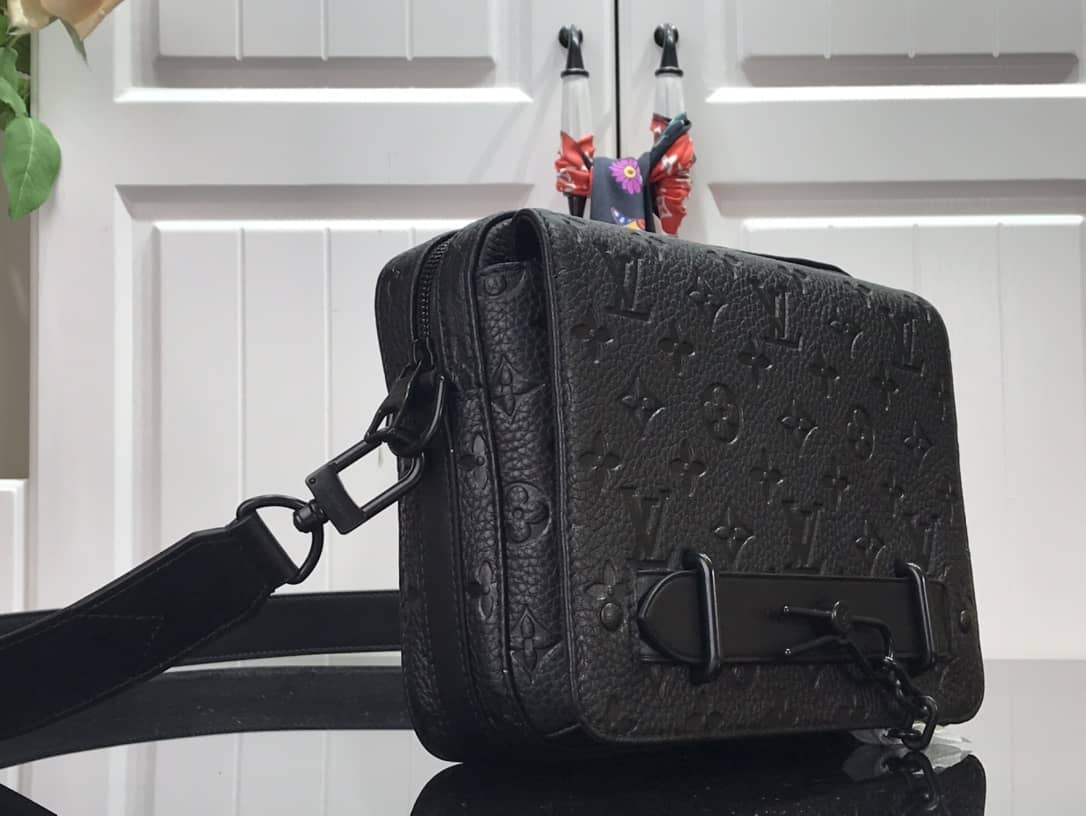 Louis Vuitton Steamer Taurillon Monogram Messenger Bag Replica M57307
