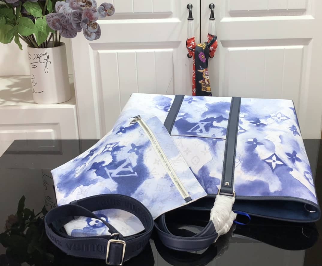 Louis Vuitton Weekend GM Watercolor Monogram Replica Tote Blue M45754