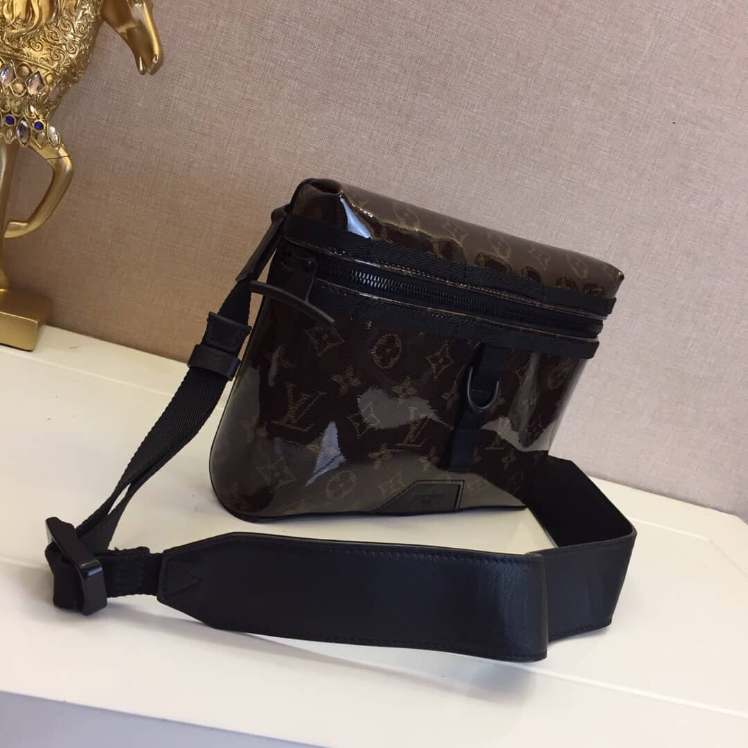 Louis Vuitton PM Monogram Glaze Messenger Bag Replica M43895