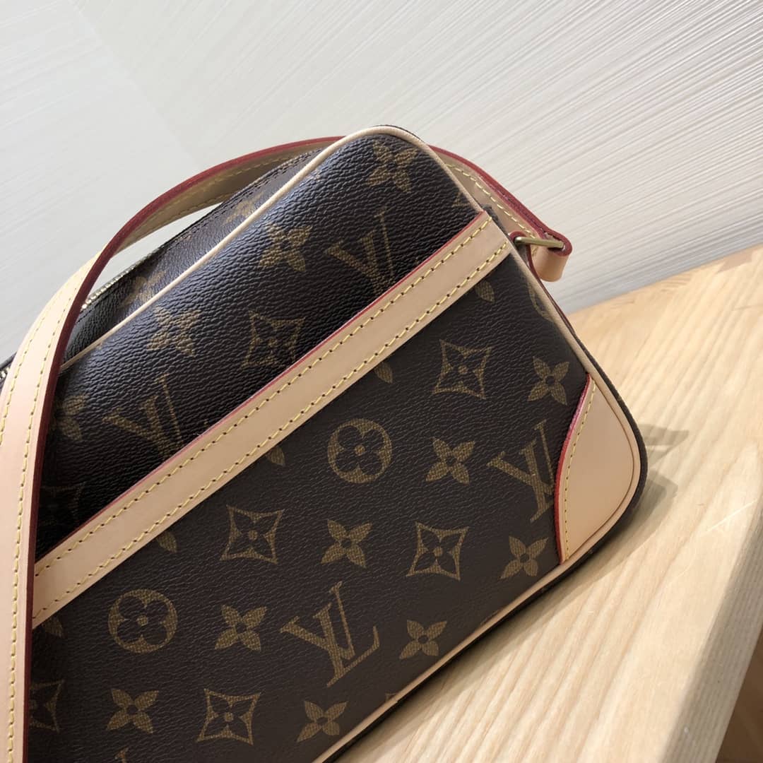 Louis Vuitton Monogram Canvas Trocadero Bag Replica M45397