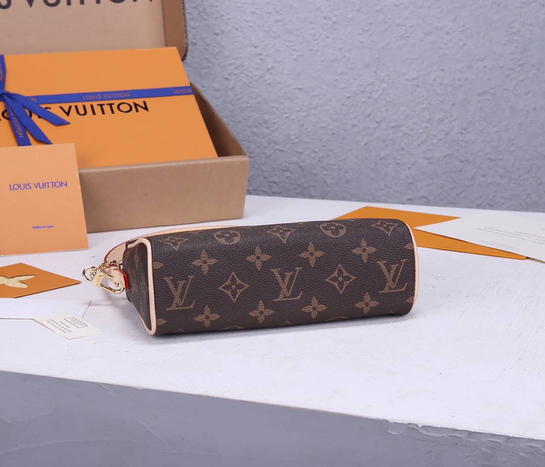 Louis Vuitton Monogram Recital Leather Shoulder Bag Replica M51900