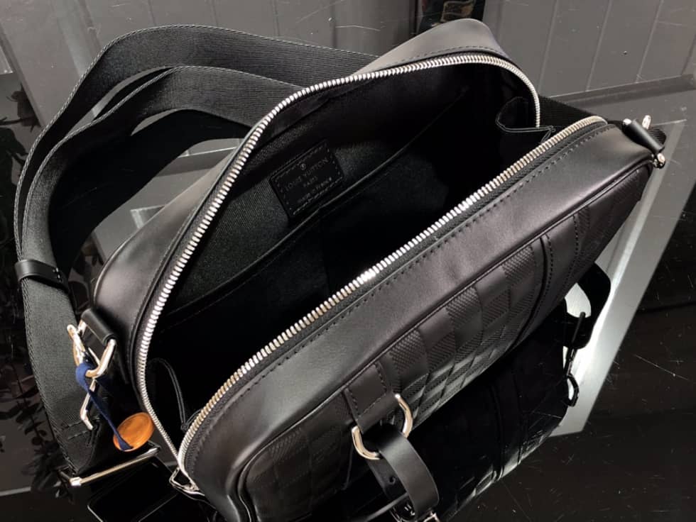 Louis Vuitton Sirius Damier Infini N45286 Replica Messenger Bag