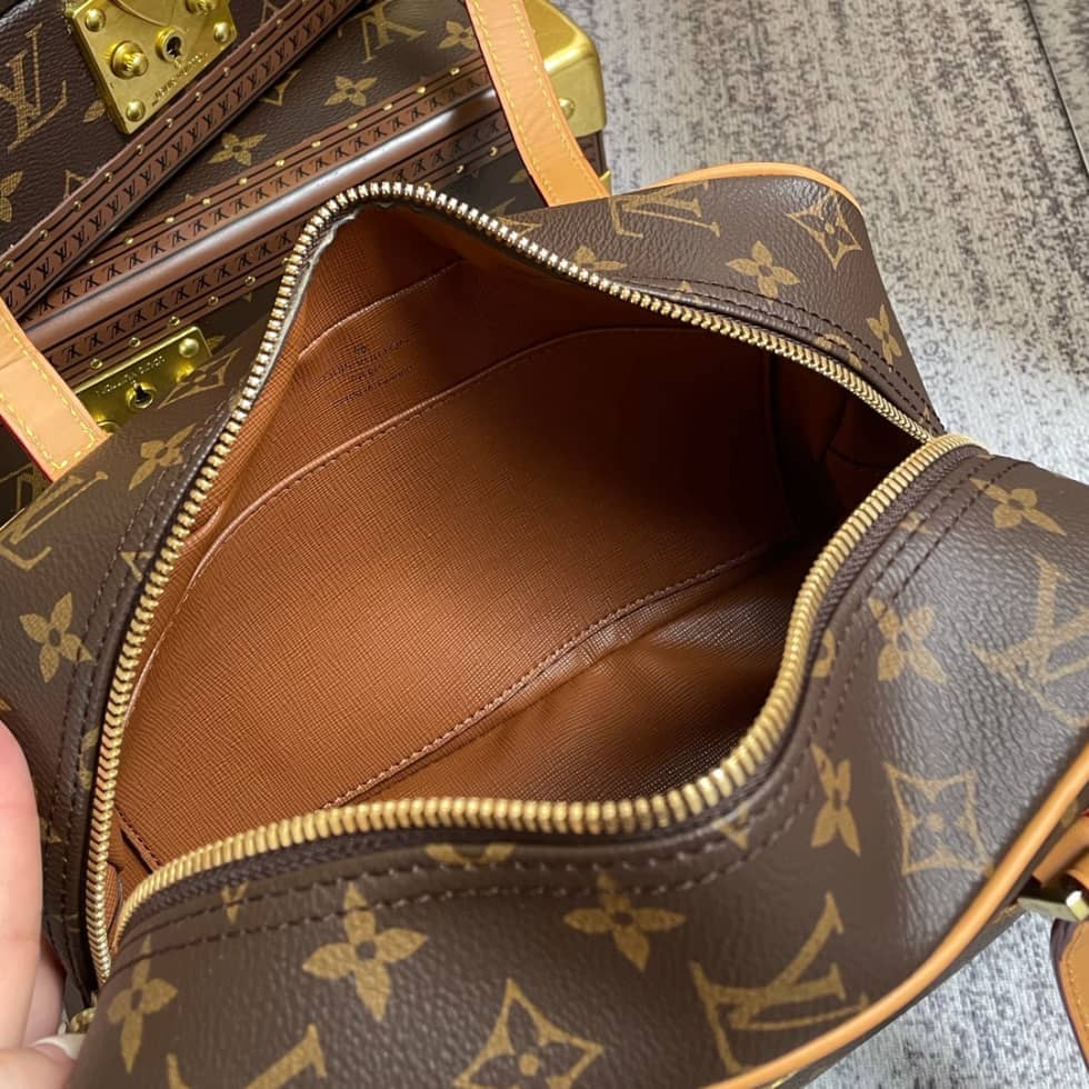 Louis Vuitton Monogram Cite MM M51182 Replica Shoulder Bag