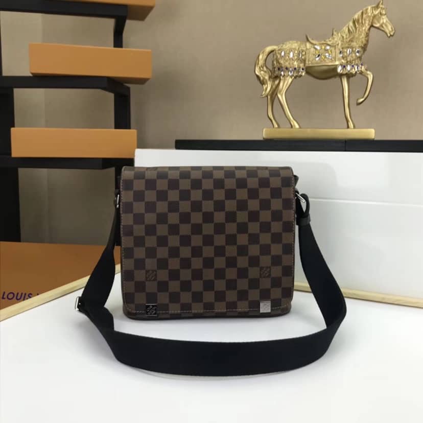 Louis Vuitton District PM Damier Crossbody Bag Replica N41031