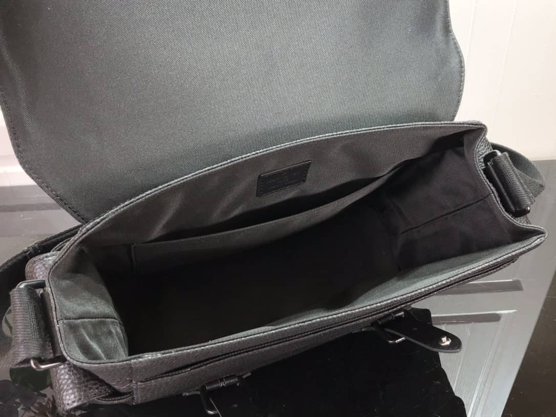 Louis Vuitton Trunk Taurillon Leather Messenger Bag Replica Black M58494