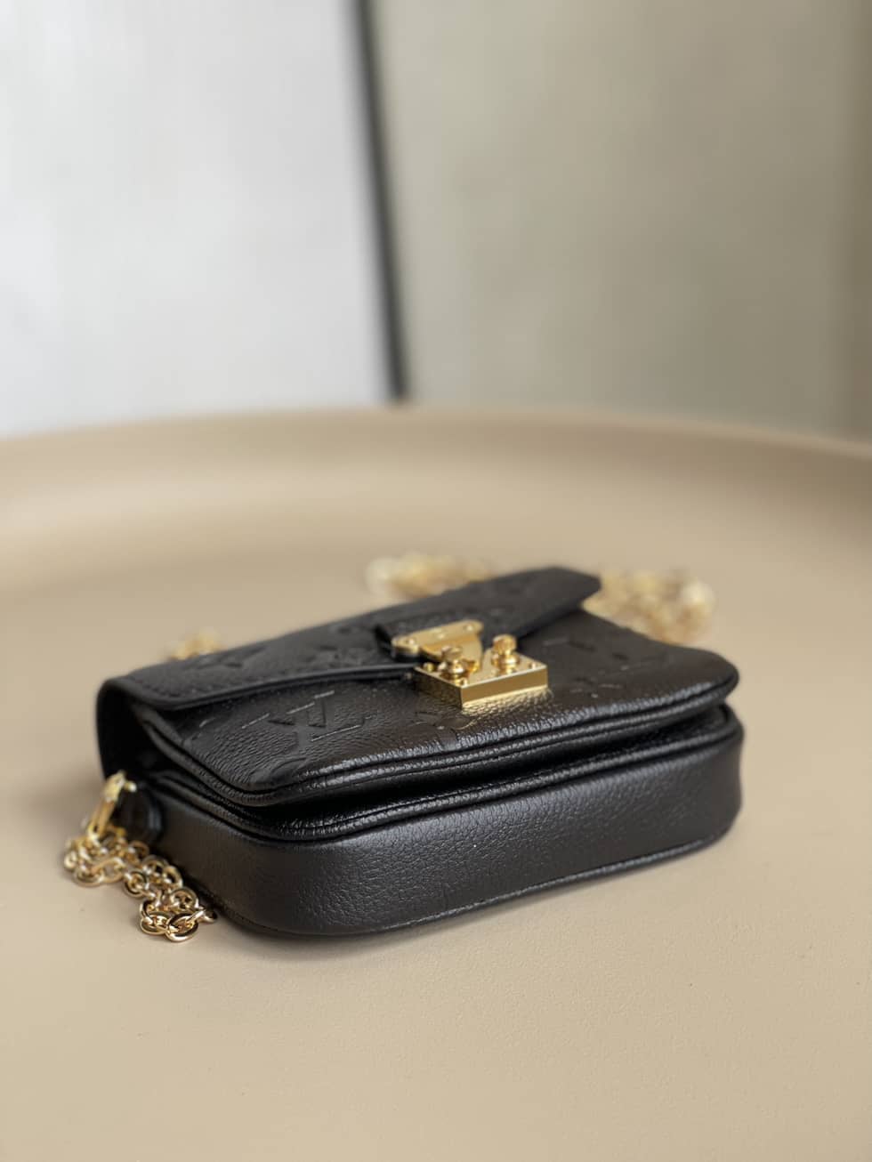 Louis Vuitton Micro Métis Monogram Empreinte Leather 2WAY Chain M81389 Replica Crossbody Bag