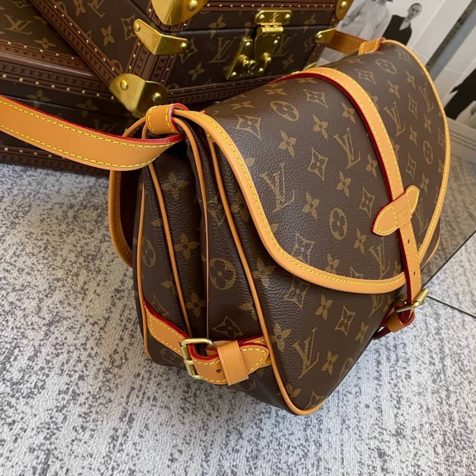 Louis Vuitton Saumur Shoulder Bag PM Monogram Canvas Brown M40710 Replica