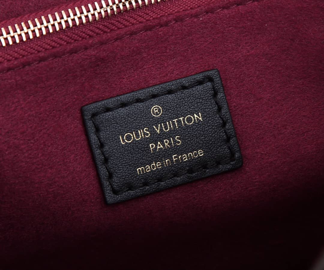 Louis Vuitton Monogram Canvas Passy Replica Handbag M45592