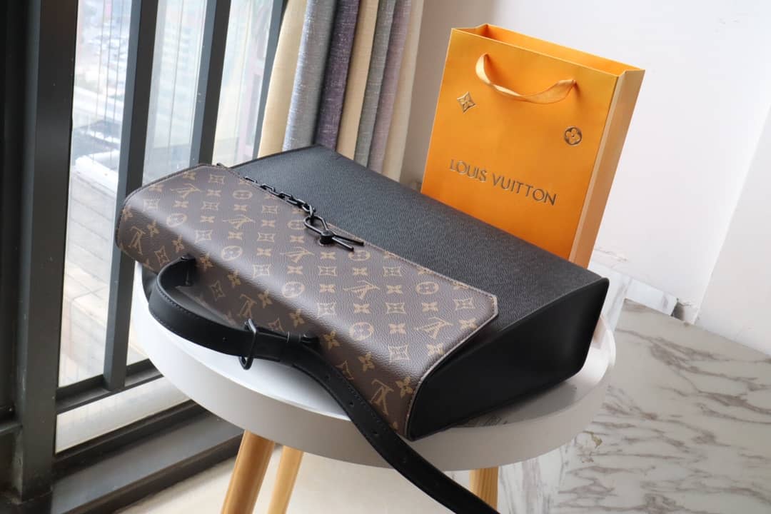 Louis Vuitton Robusto Briefcase Monogram Canvas Taiga Leather Replica Black M30591