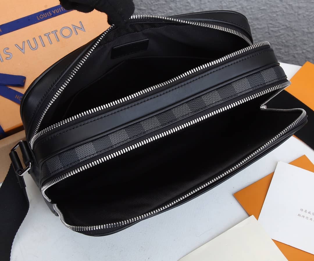 Louis Vuitton Trocadero PM Damier Graphite Messenger Bag Replica N40087