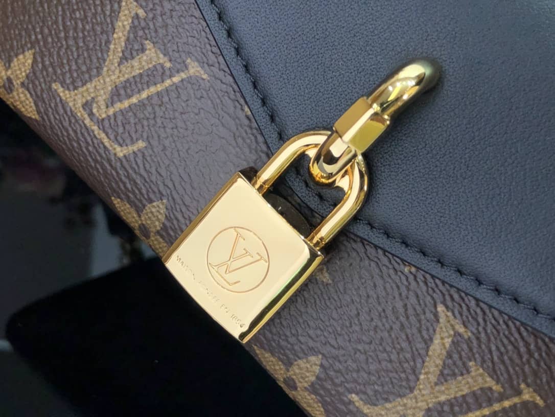 Louis Vuitton Padlock On Strap Monogram Replica Shoulder Bag Black M80559