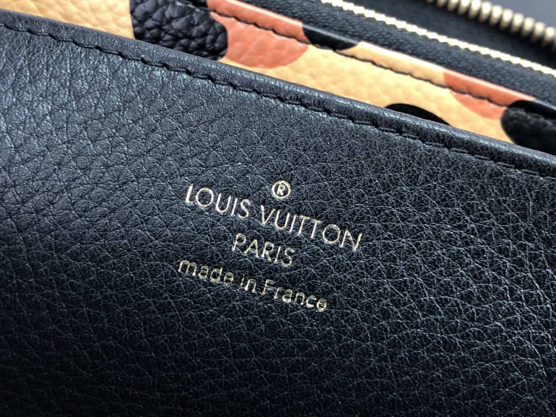 Louis Vuitton Monogram Empreinte Leather with Animal-Print Zippy Wallet Replica Black M80680