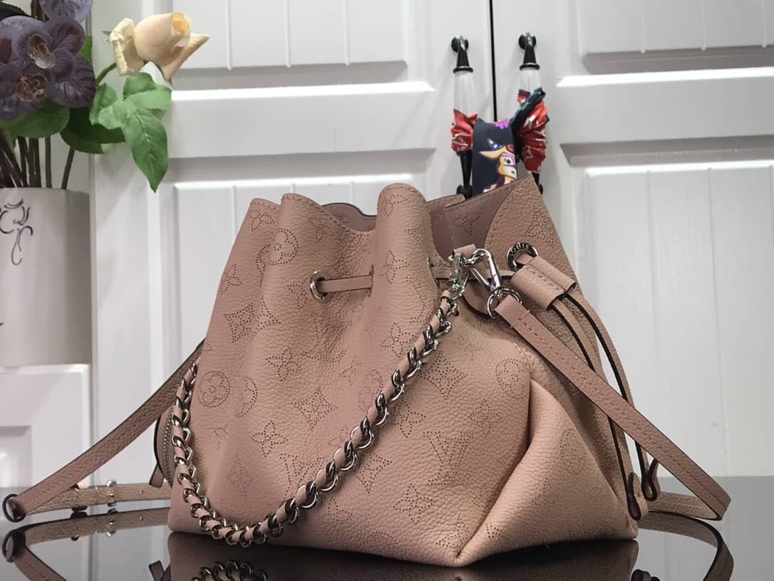 Louis Vuitton Bella Mahina Magnolia Leather Replica Bag M57068