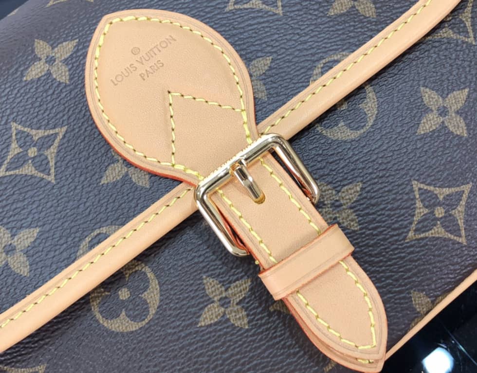 Louis Vuitton Diane Monogram M45985 Replica Crossbody Bag