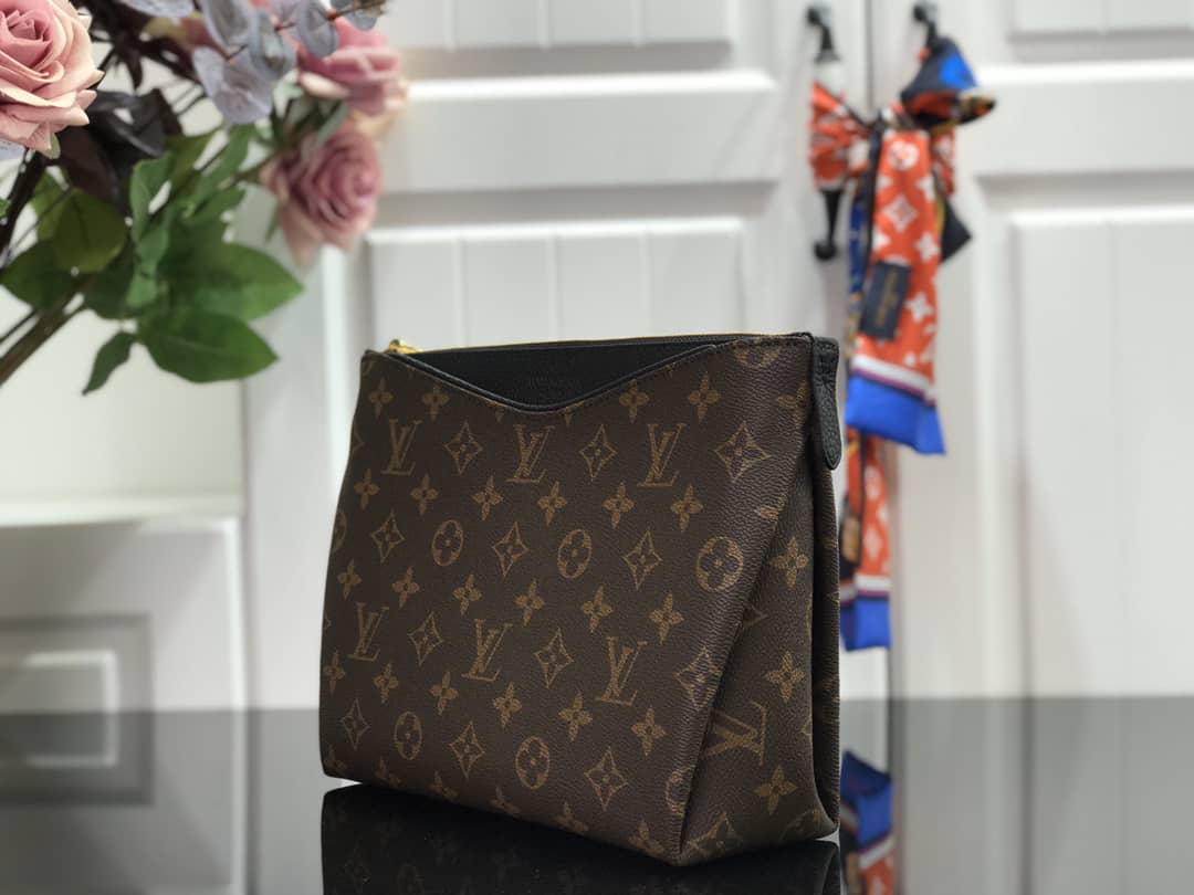 Louis Vuitton Pallas Beauty Case Monogram Canvas Replica Black M64123