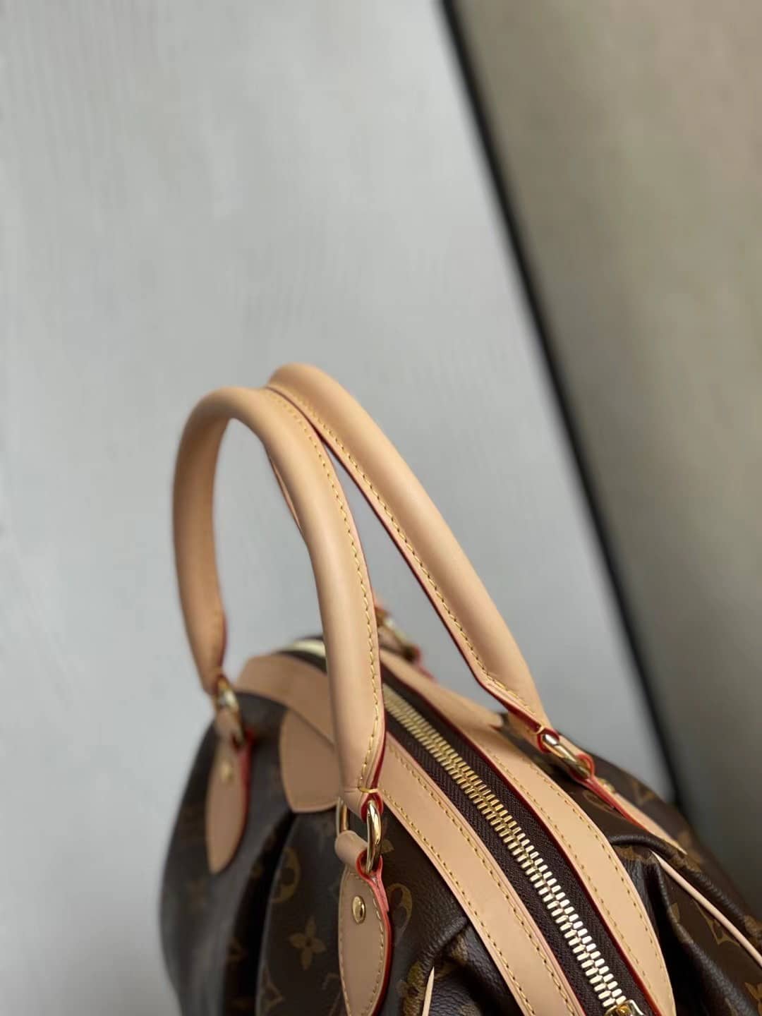 Louis Vuitton Monogram Tivoli PM M40143 Replica Shoulder Bag