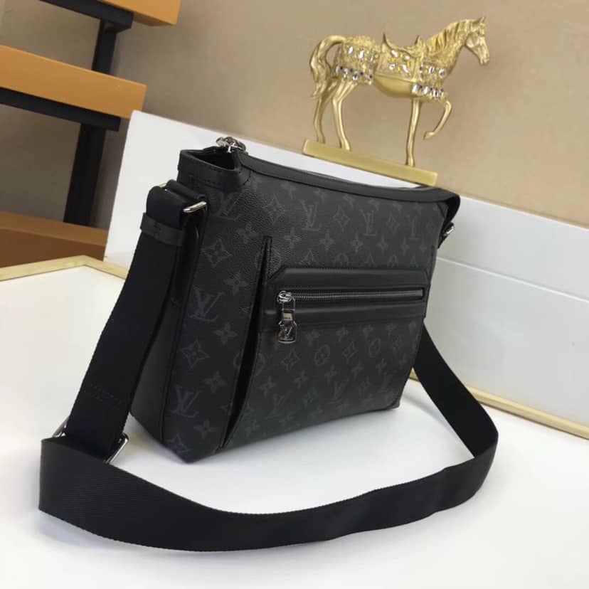 Louis Vuitton Odyssey Messenger PM Bag Replica Black M44223