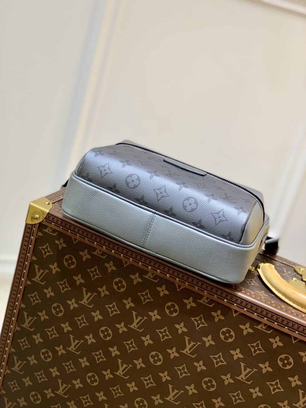 Louis Vuitton Outdoor Thai Garama Silver M30830 Replica Messenger Bag