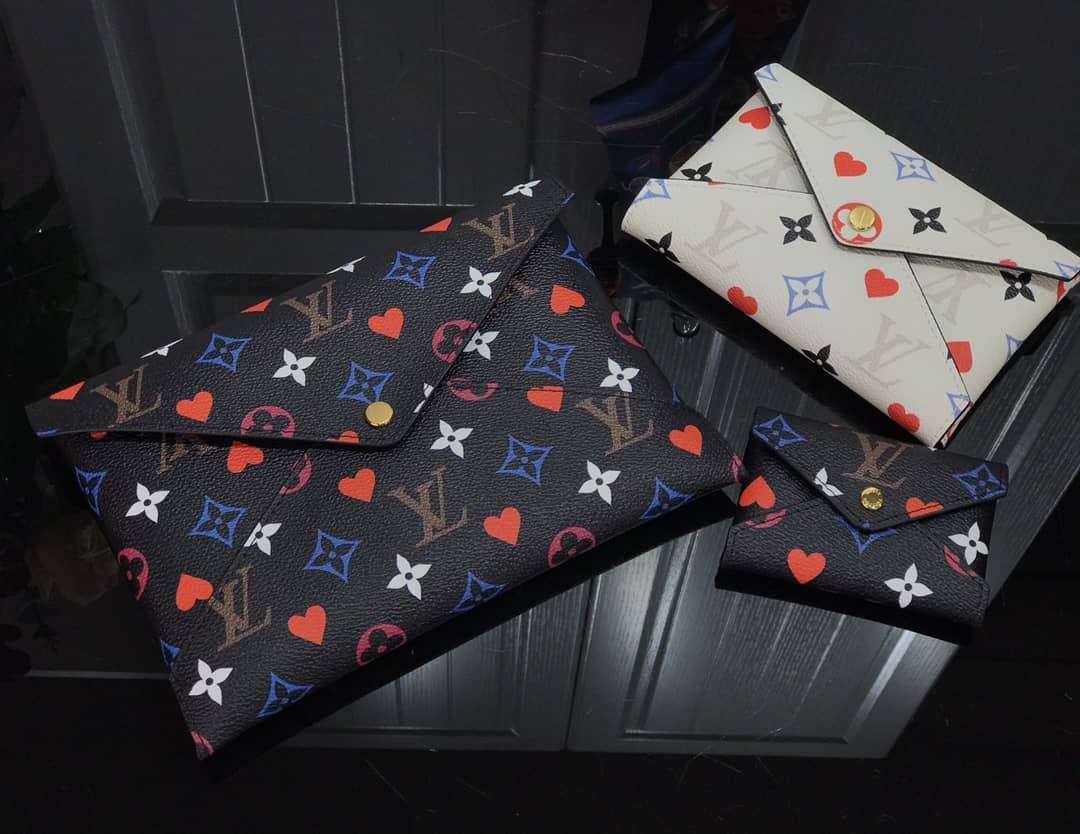 Cheap LV Envelope Clutch Bag From China UK