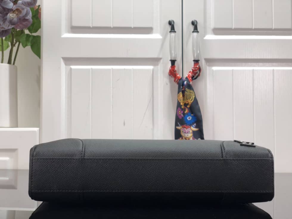 Louis Vuitton Vertical Tote Satchel Shoulder Handbag M30811 Replica Mens Bag