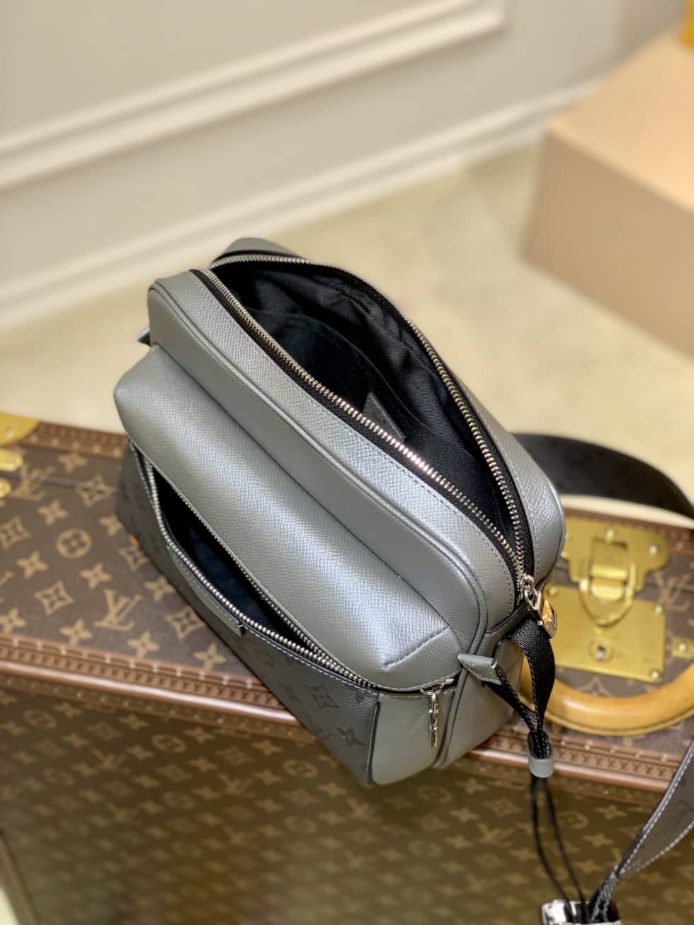 Louis Vuitton Outdoor Thai Garama Silver M30830 Replica Messenger Bag