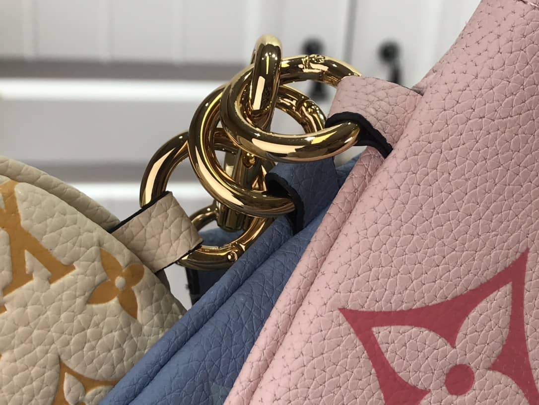 Louis Vuitton Trio Pouch Monogram Empreinte Replica M80407