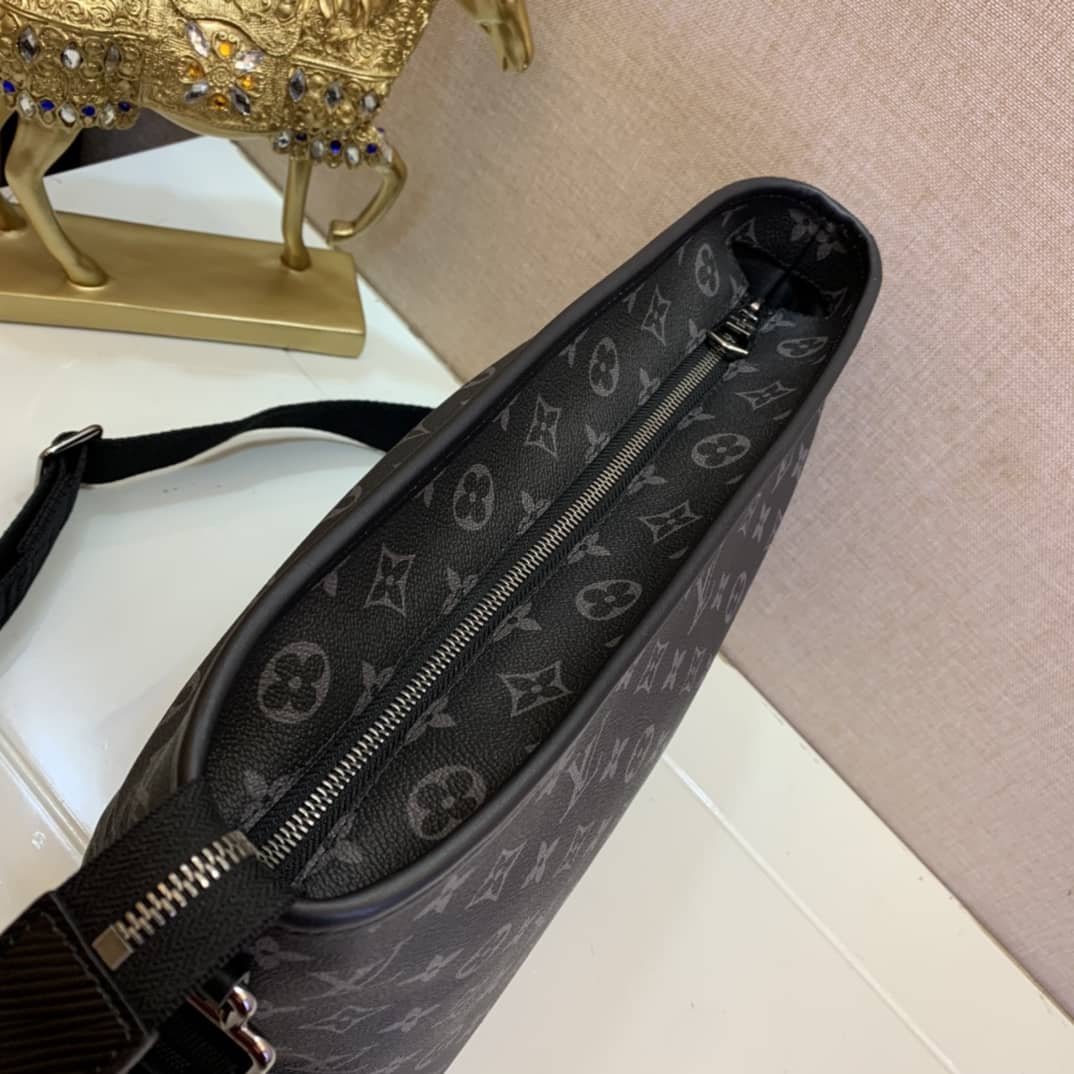 Louis Vuitton Besace Zippée Monogram Canvas Bag Replica M45216