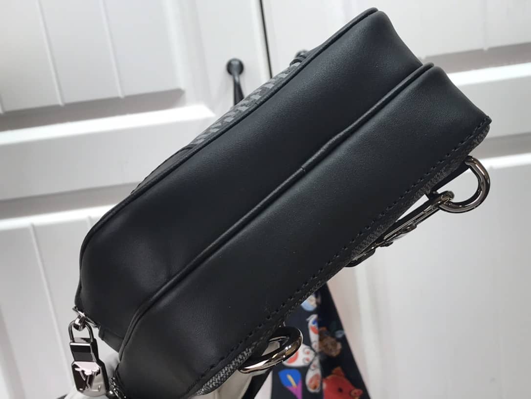 Louis Vuitton Damier Replica SlingBag N50012