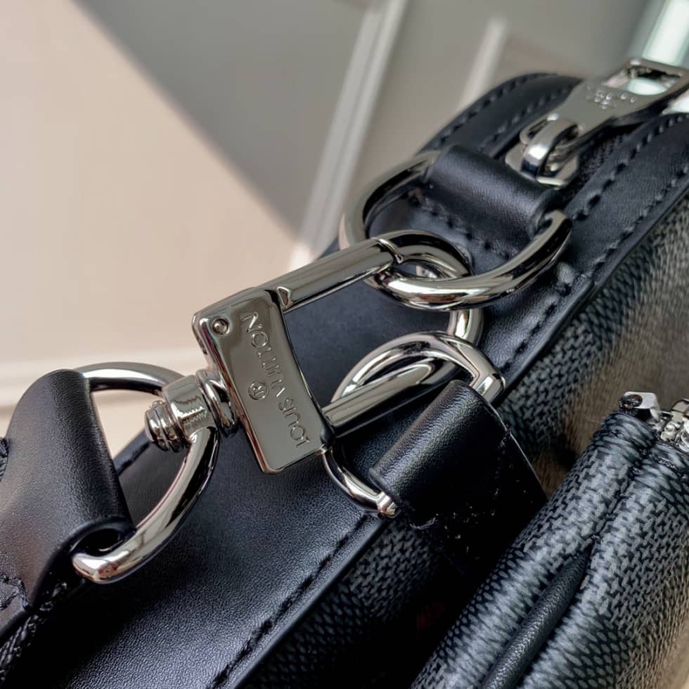 Louis Vuitton Trio Damier Graphite N58040 Replica Messenger Bag