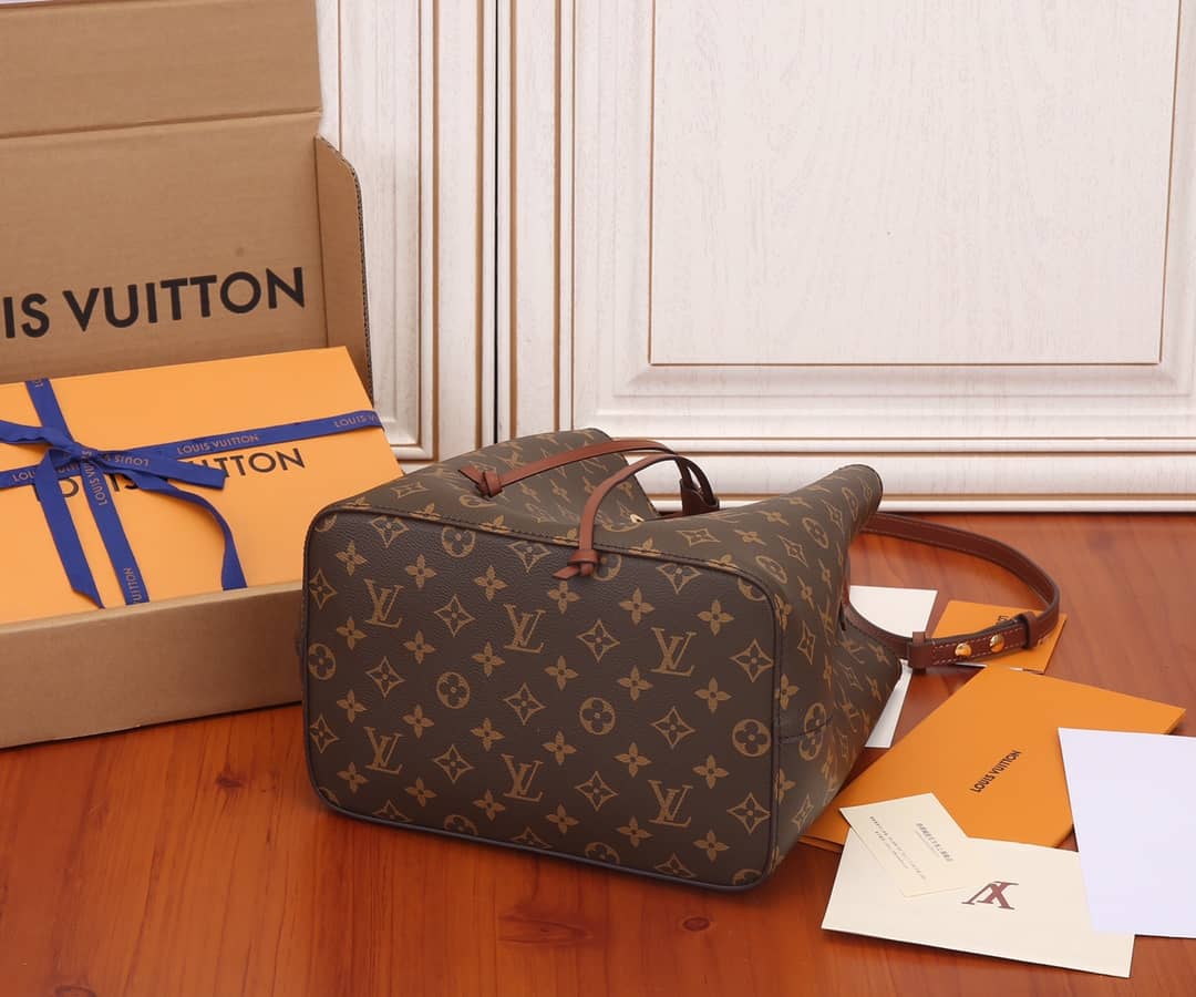 Louis Vuitton Neo Noe MM Monogram Replica Bag M44887