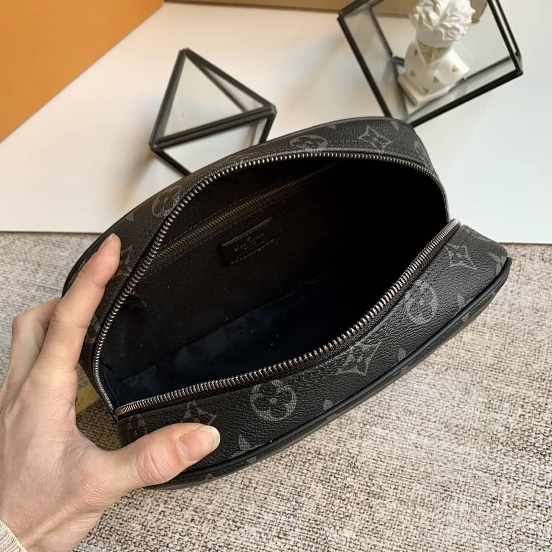 Louis Vuitton Monogram Canvas Toiletry Bag Replica Black M47527