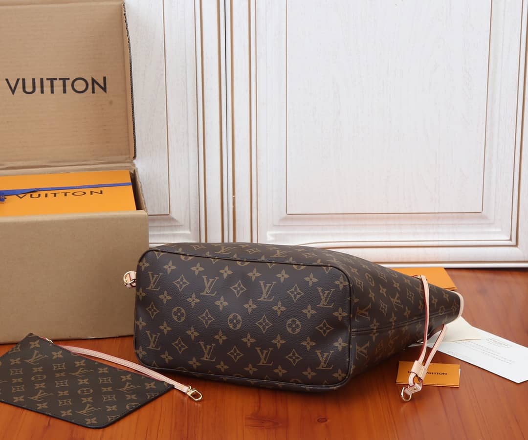 Louis Vuitton Monogram Canvas Neverfull MM Bag Replica M41178