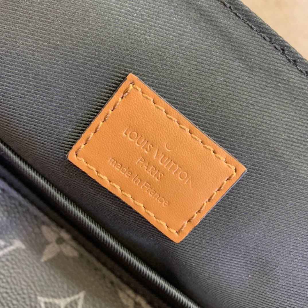 Louis Vuitton District MM Monogram Eclipse Messenger Bag Replica M40239