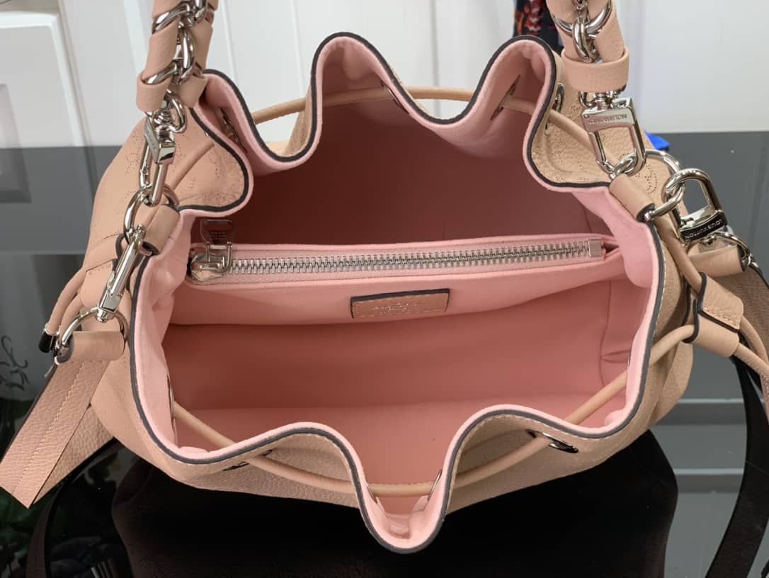 Louis Vuitton Bella Mahina Magnolia Leather Replica Bag M57068 Pink