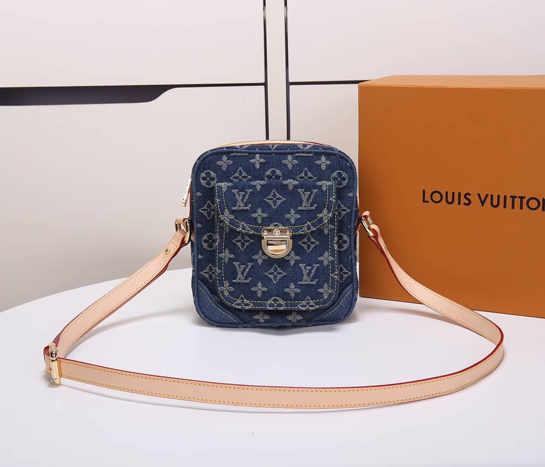Louis Vuitton Monogram Denim Replica Camera Bag M95348